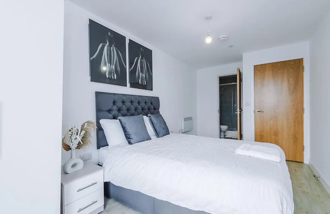 Manchester City Centre - Luxury Two Bedroom Apartement-1